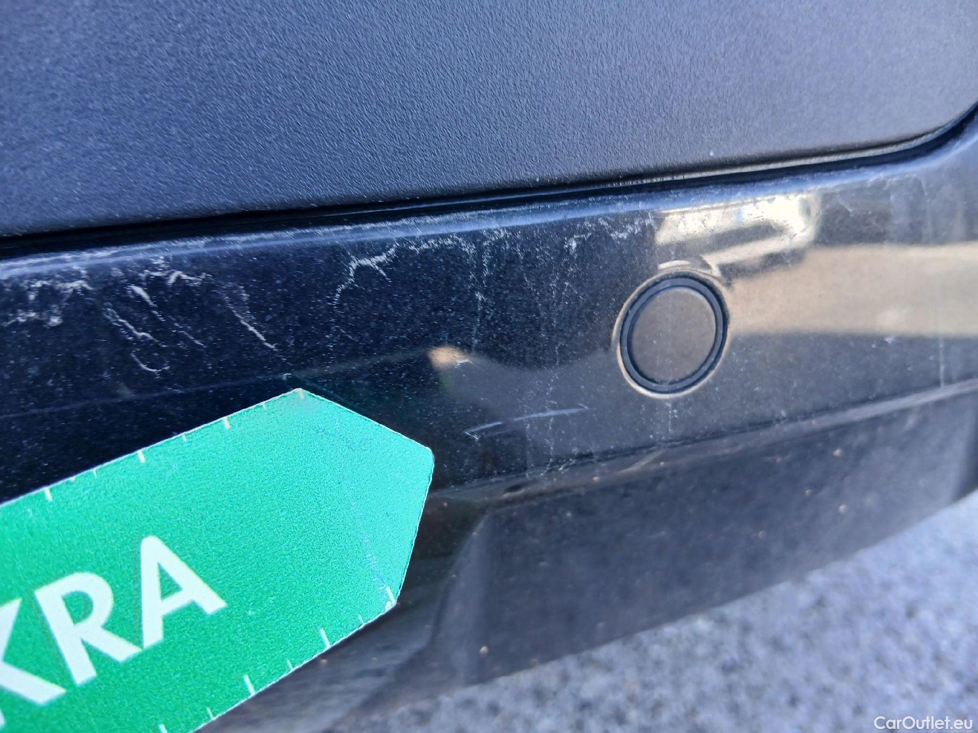  Bmw  X2 BMW  sDrive18i (CX3) #16