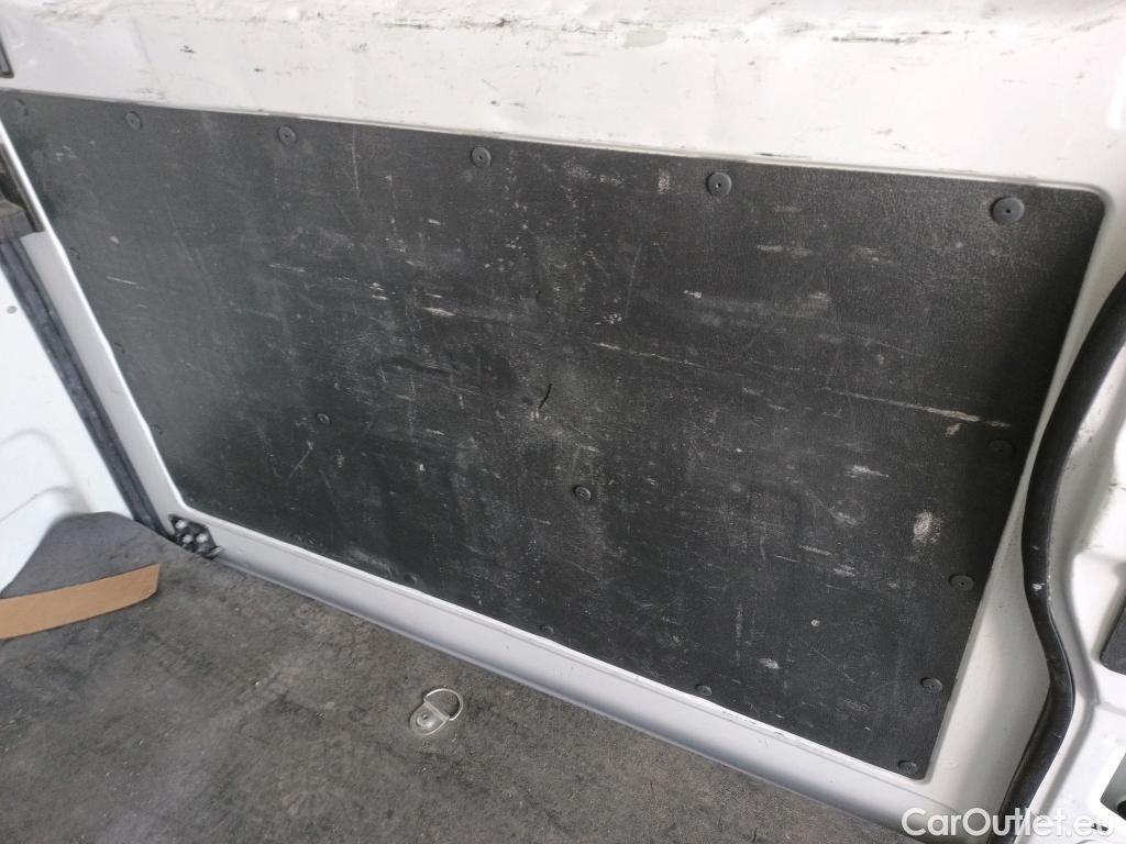  Peugeot  Boxer PEUGEOT  / 2014 / 4P / furgón Pack 335 L2 H2 BHDI 103kW (140CV) S&S #8