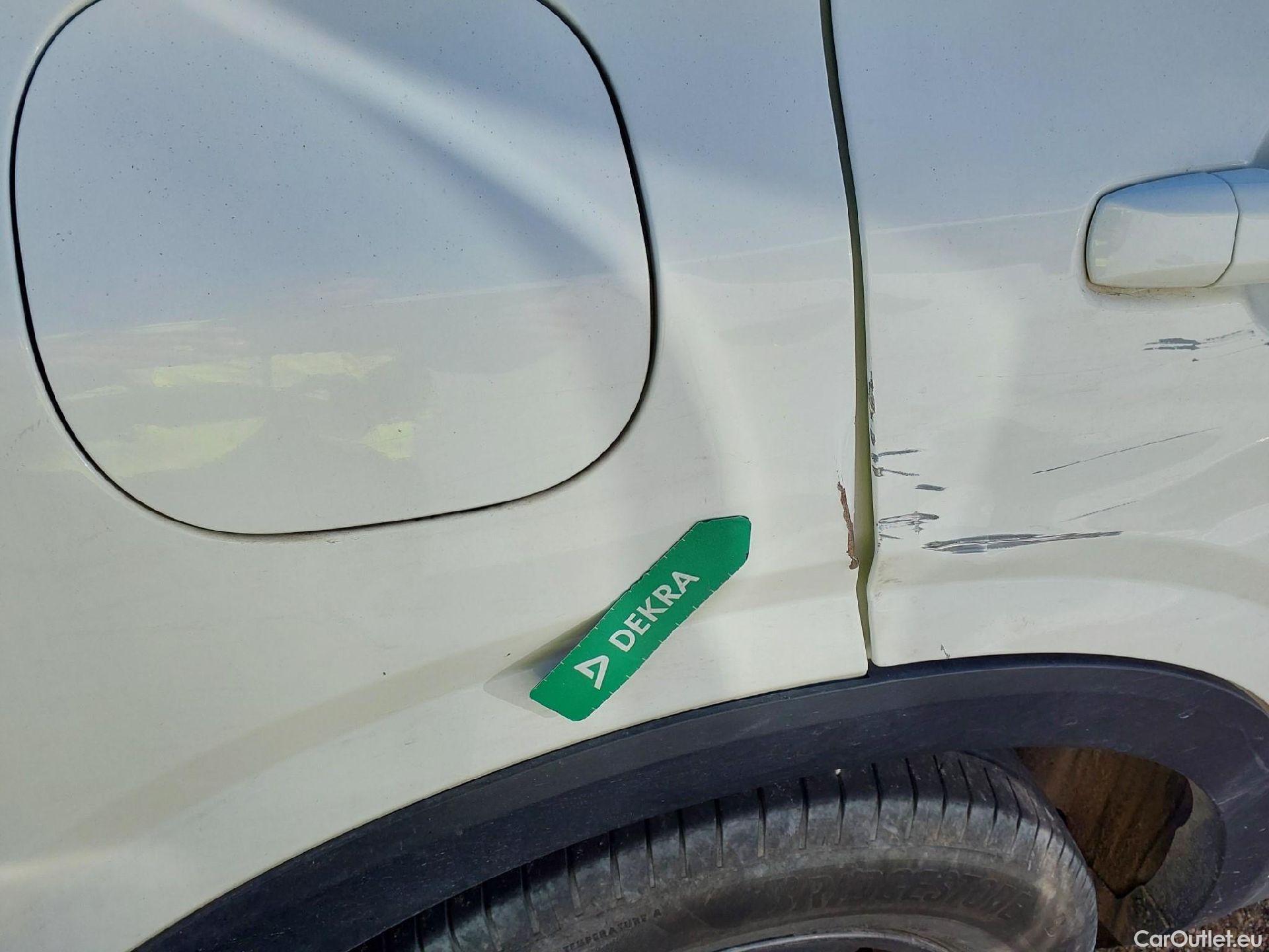  Nissan  Qashqai NISSAN  / 2021 / 5P / todoterreno DIG-T 103kW (140CV) mHEV 4x2 Acenta #35