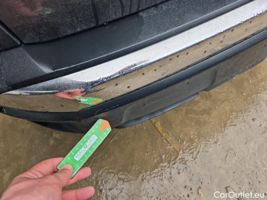  Peugeot  3008 PEUGEOT  Hybrid / 2020 / 5P / todoterreno 225 e-EAT8 Allure (AC2) #34