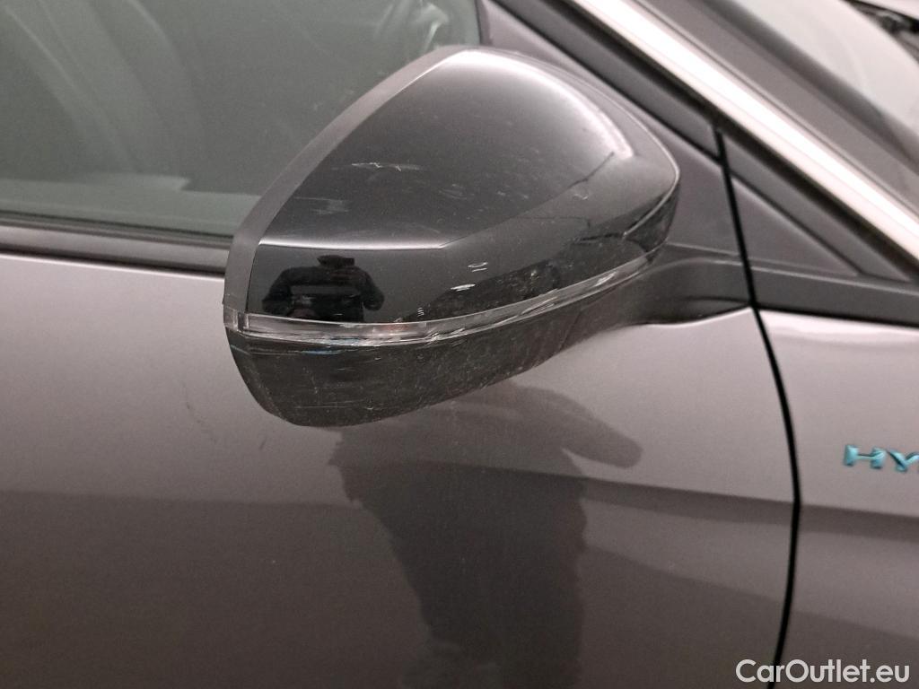  Peugeot  3008 PEUGEOT  Hybrid / 2020 / 5P / todoterreno 225 e-EAT8 Allure (AC2) #30