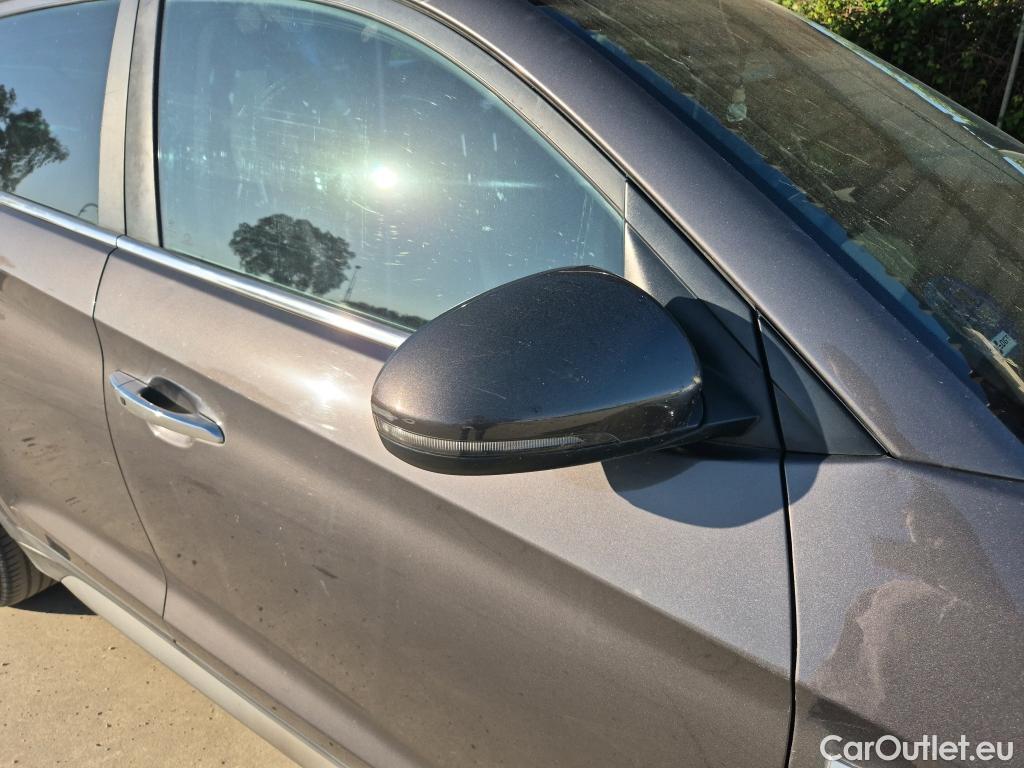  Hyundai  Tucson HYUNDAI  / 2018 / 5P / todoterreno  CRDI 1.6 116CV 48V 4X2 TECNO #29