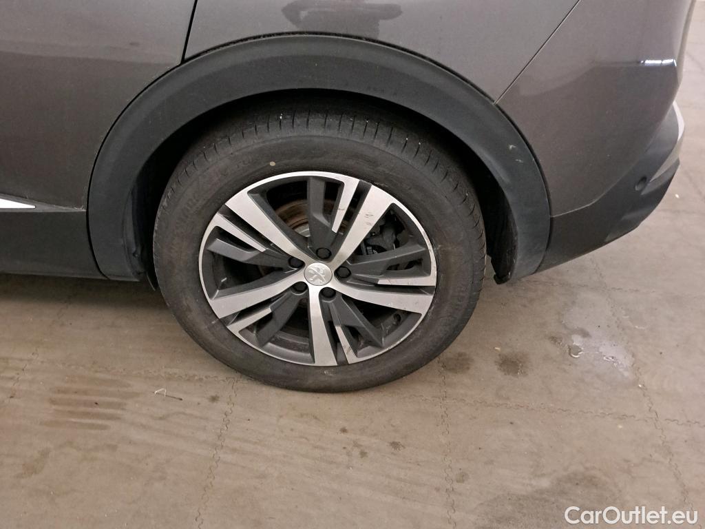  Peugeot  3008 PEUGEOT  Hybrid / 2020 / 5P / todoterreno 225 e-EAT8 Allure (AC2) #18