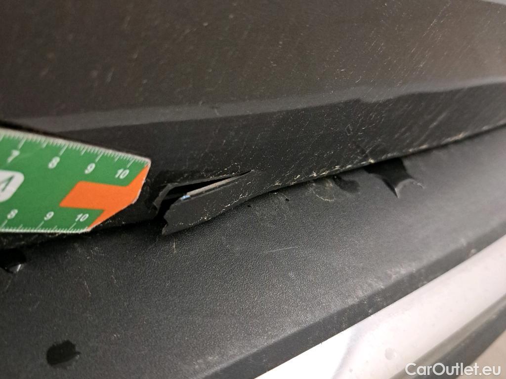  Peugeot  3008 PEUGEOT  Hybrid / 2020 / 5P / todoterreno 225 e-EAT8 Allure (AC2) #8