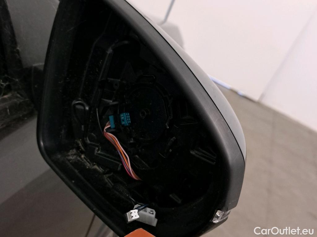  Peugeot  3008 PEUGEOT  Hybrid / 2020 / 5P / todoterreno 225 e-EAT8 Allure (AC2) #24