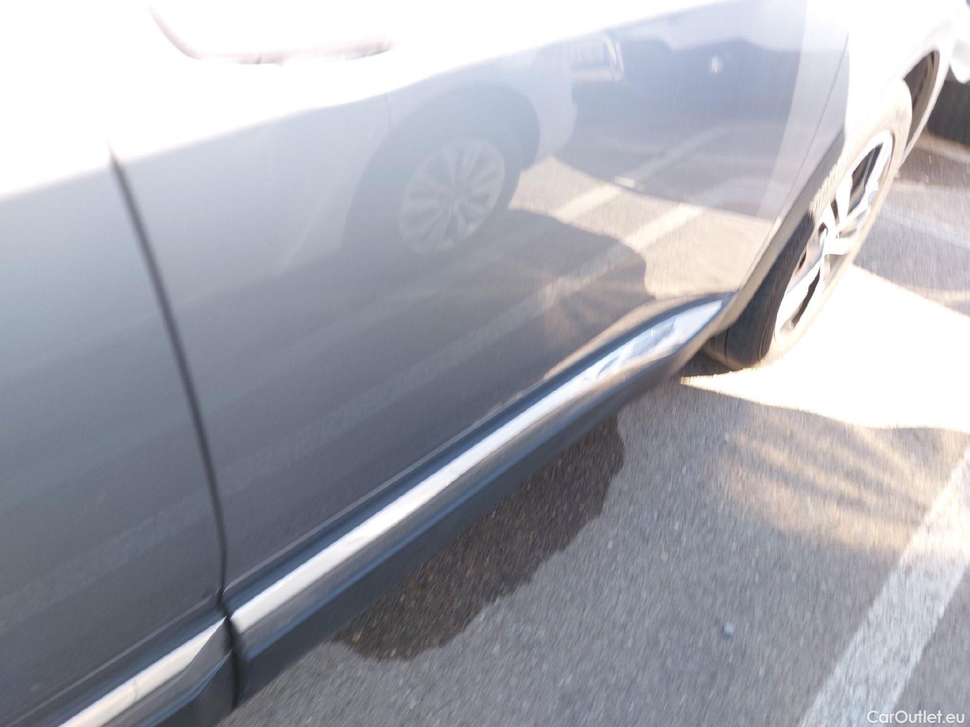  Peugeot  5008 PEUGEOT  / 2020 / 5P / todoterreno 1.2 PureTech 96KW S&S GT EAT8 #22