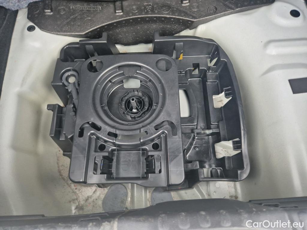  Citroen  C3 CITROEN  / 2020 / 5P / berlina con portón BlueHDi 75KW (100CV) S&S Live Pack #9