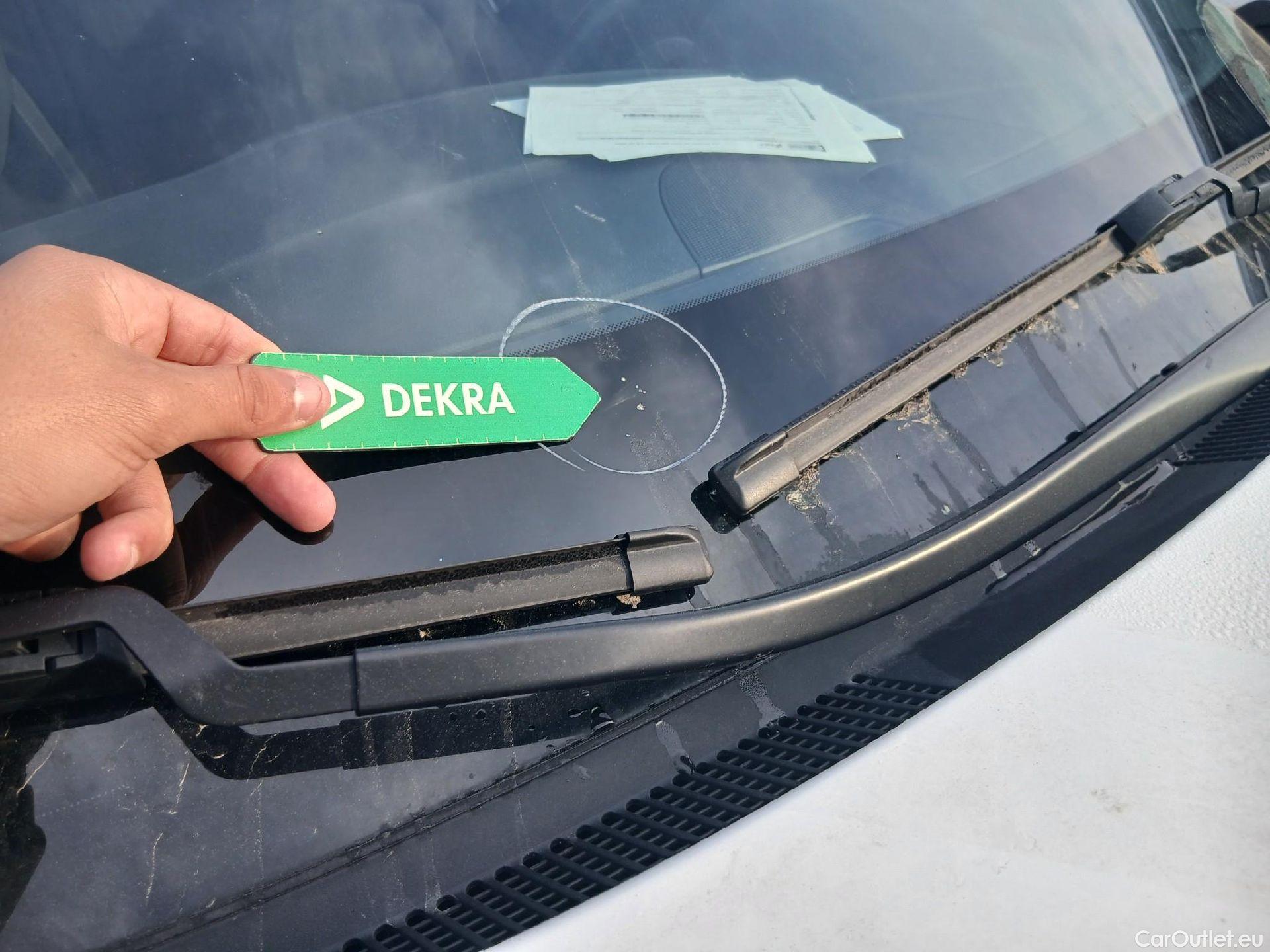  KIA  Sportage KIA  / 2018 / 5P / todoterreno 1.6 MHEV Business DCT 100kW (136CV) 4X2 #9