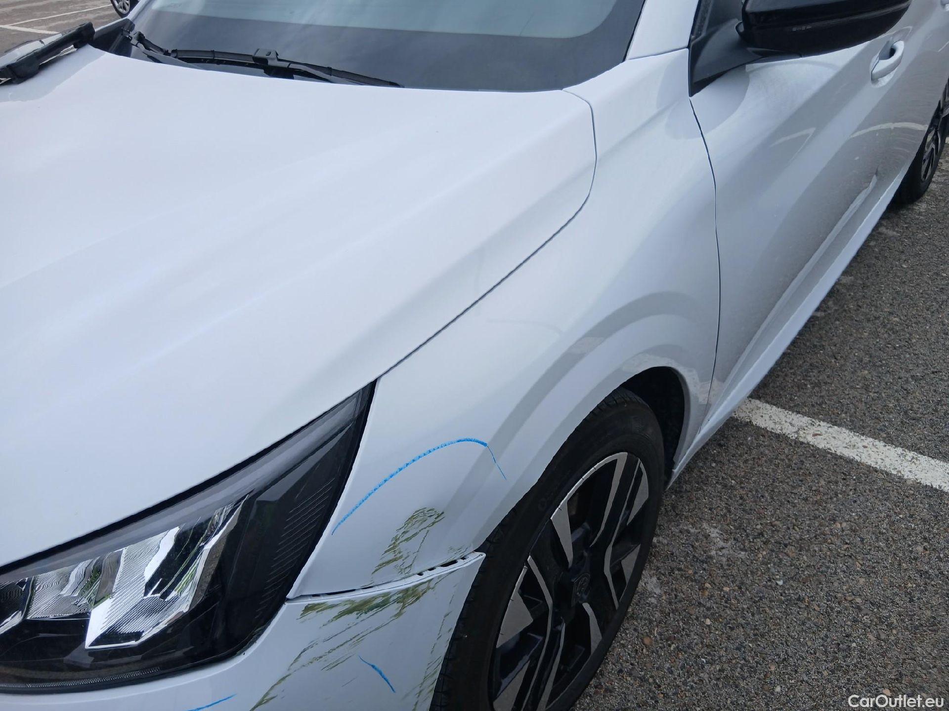  Peugeot  208  Allure 1.2 Puretech 100CV MT6 6E #4