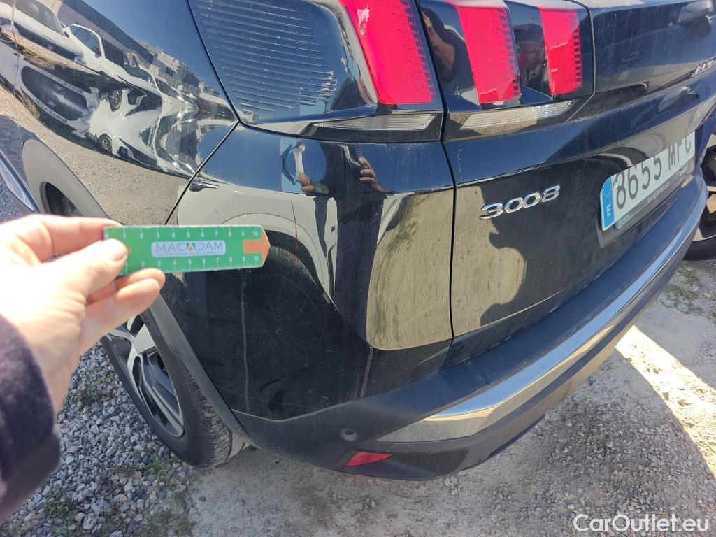  Peugeot  3008 PEUGEOT  / 2020 / 5P / todoterreno 1.5 BlueHDi 96kW S&S Allure Pack EAT8 #31