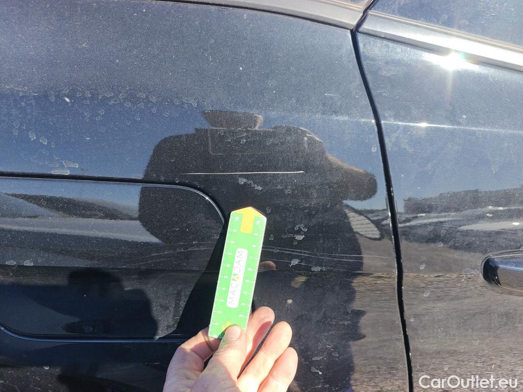  Peugeot  3008 PEUGEOT  / 2020 / 5P / todoterreno 1.5 BlueHDi 96kW S&S Allure Pack EAT8 #17