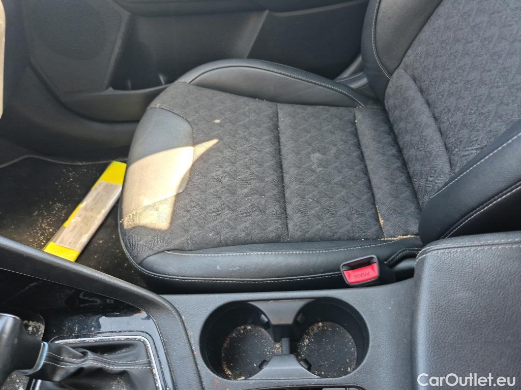  KIA  Niro KIA  1.6 GDi PHEV 104kW (141CV) Drive #28