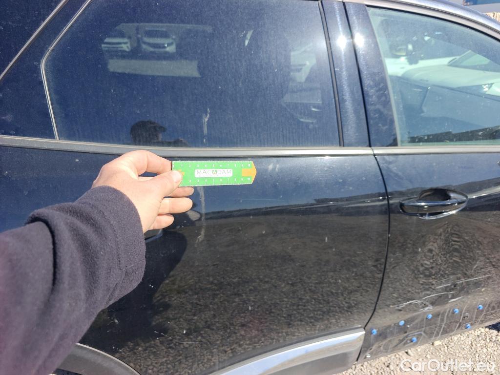  Peugeot  3008 PEUGEOT  / 2020 / 5P / todoterreno 1.5 BlueHDi 96kW S&S Allure Pack EAT8 #19