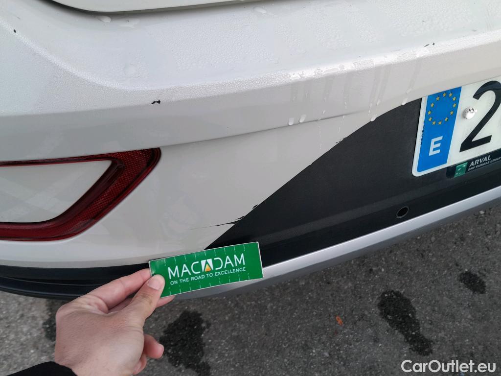  Volkswagen  T-ROC VOLKSWAGEN  / 2021 / 5P / todoterreno Life 1.5 TSI 110kW (150CV) DSG #20