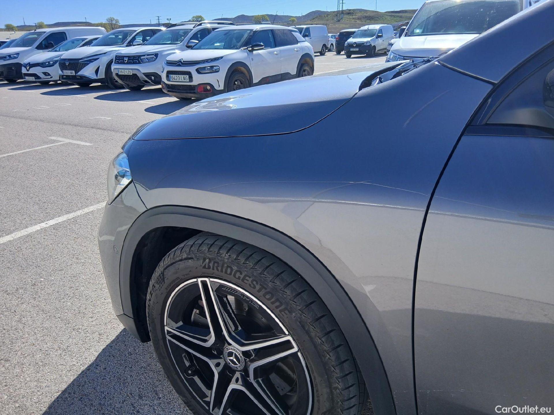  Mercedes  GLA Clase   250 4Matic (247.747)AMG AMG Line 225CV AT8 E6d #7