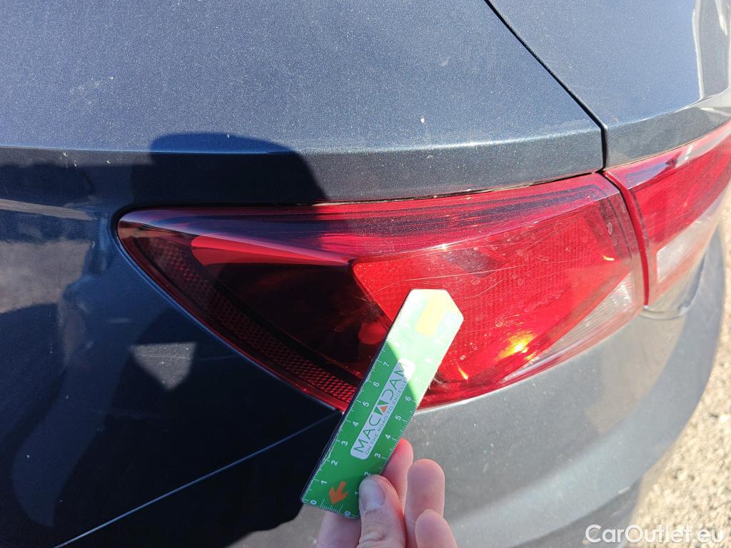  Seat  Leon  Style Visio Edition 1.0 TSI 115CV MT6 E6dT #34