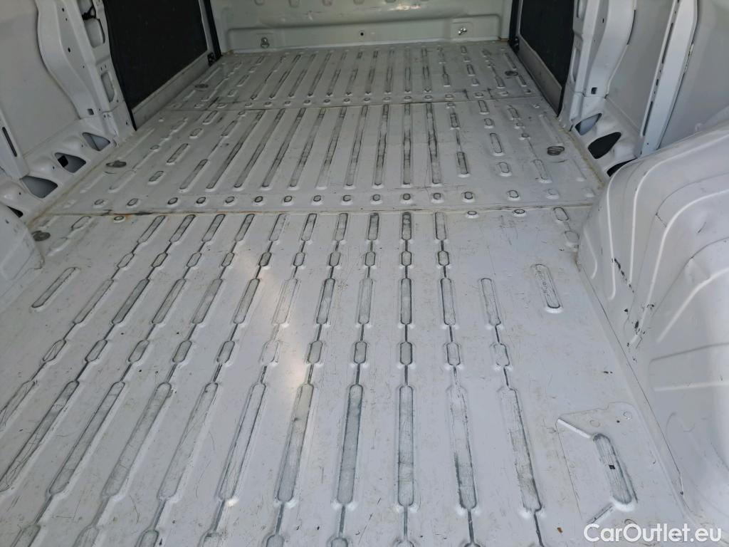  Citroen  Jumper  Furgon Gran Volumen 35 L3H2 BlueHDi 165 2.2 BlueHDi 165CV MT6 E6d #16