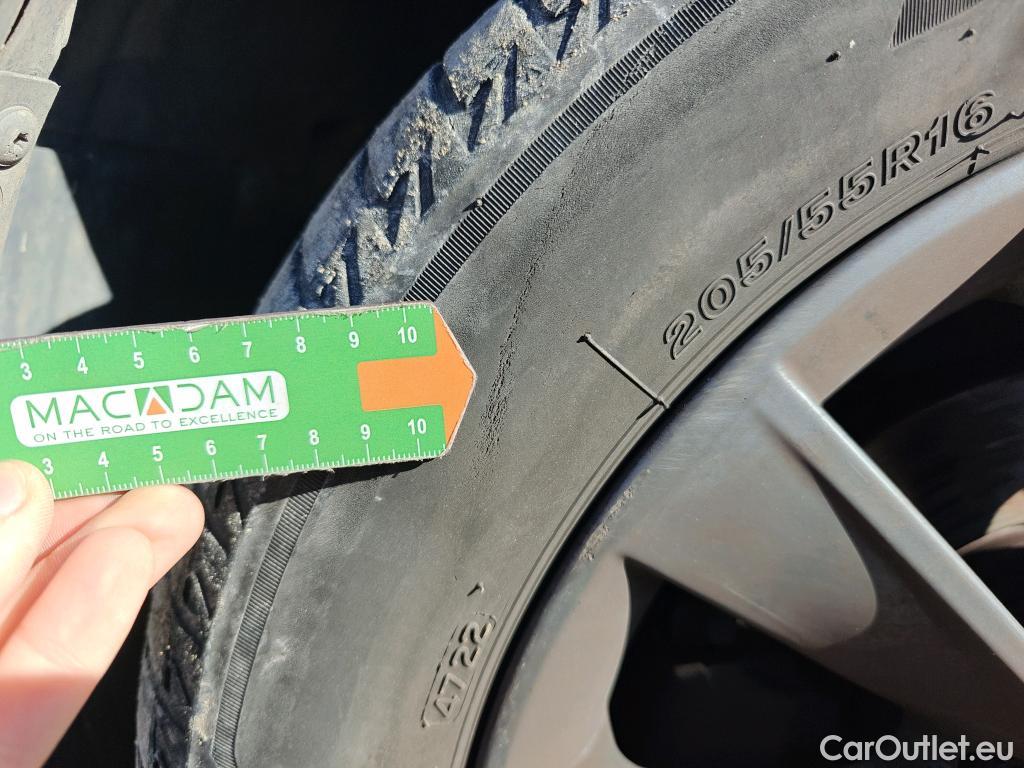  Seat  Leon  Style Visio Edition 1.0 TSI 115CV MT6 E6dT #82