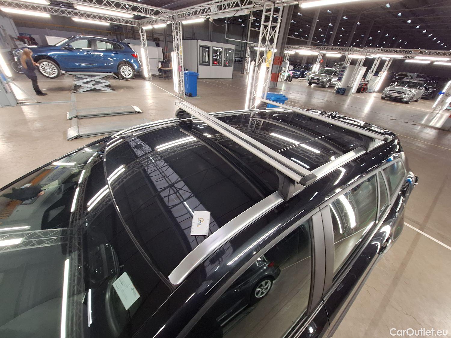  Toyota  Corolla Toyota,  TS '19, Toyota  Touring Sports 1.8 Hybrid Dynamic e #1