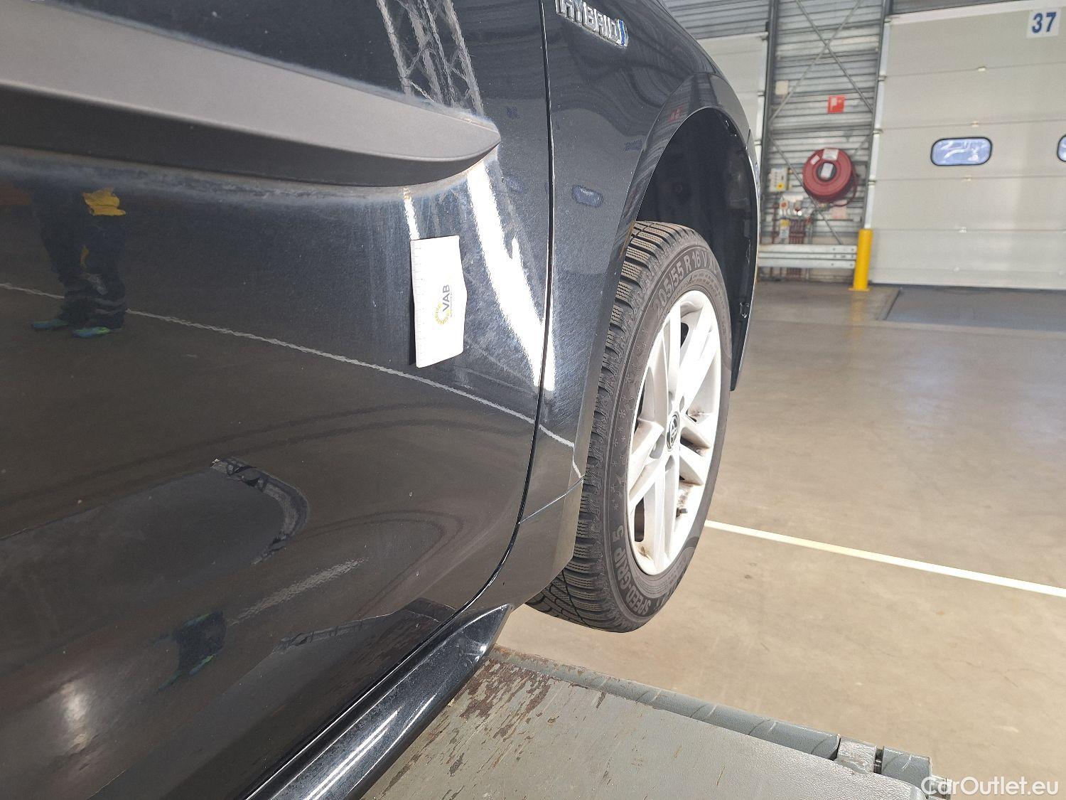  Toyota  Corolla Toyota,  TS '19, Toyota  Touring Sports 1.8 Hybrid Dynamic e #20