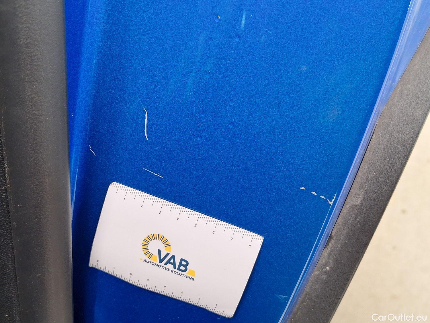  Peugeot  3008 Peugeot,  FL'20 PHEV, Peugeot  Hybrid 225 e-Auto8 GT 5d #28