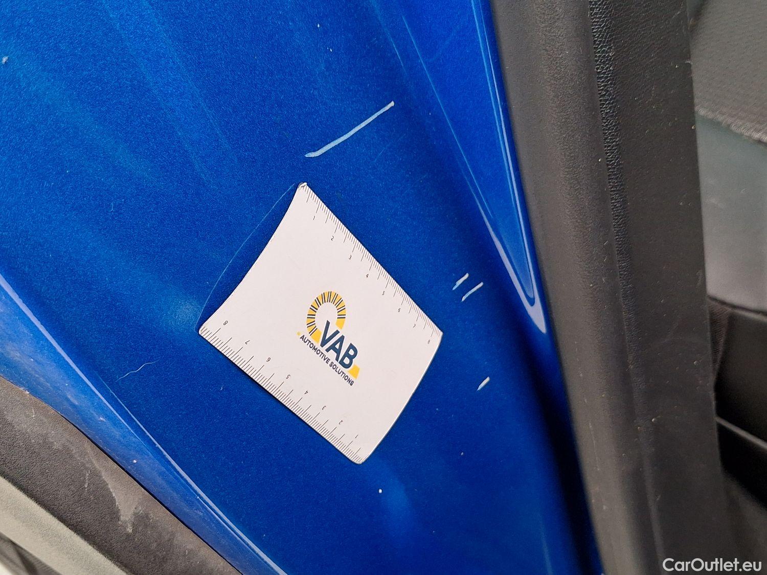  Peugeot  3008 Peugeot,  FL'20 PHEV, Peugeot  Hybrid 225 e-Auto8 GT 5d #34