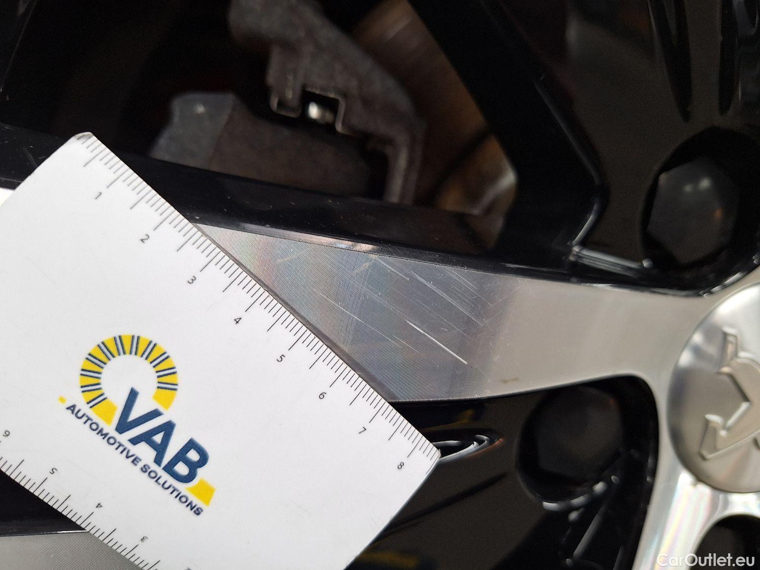  Peugeot  3008 Peugeot,  FL'20 PHEV, Peugeot  Hybrid 225 e-Auto8 GT 5d #5