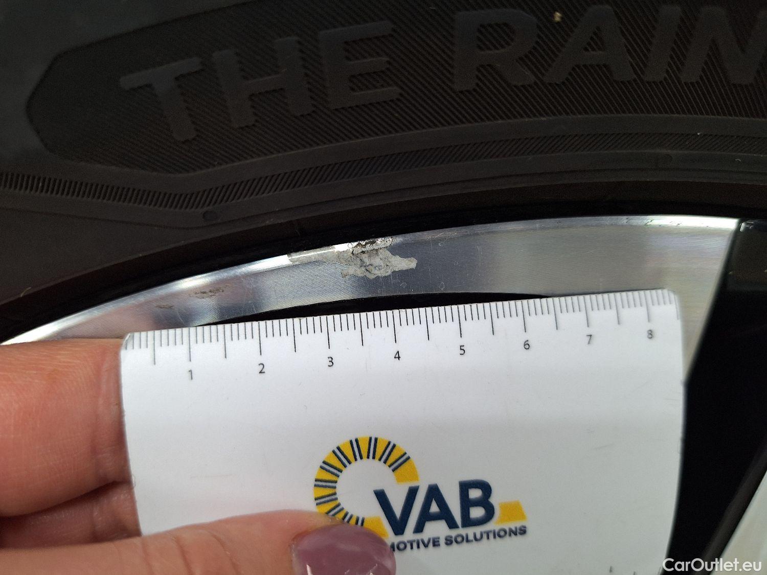  Peugeot  3008 Peugeot,  FL'20 PHEV, Peugeot  Hybrid 225 e-Auto8 GT 5d #40