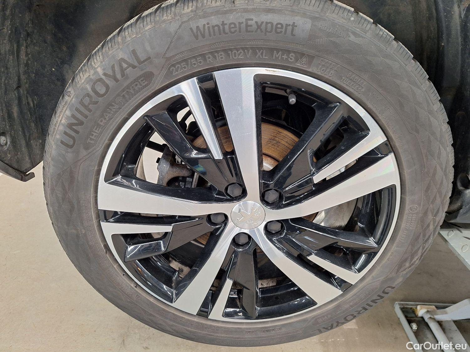  Peugeot  3008 Peugeot,  FL'20 PHEV, Peugeot  Hybrid 225 e-Auto8 GT 5d #4