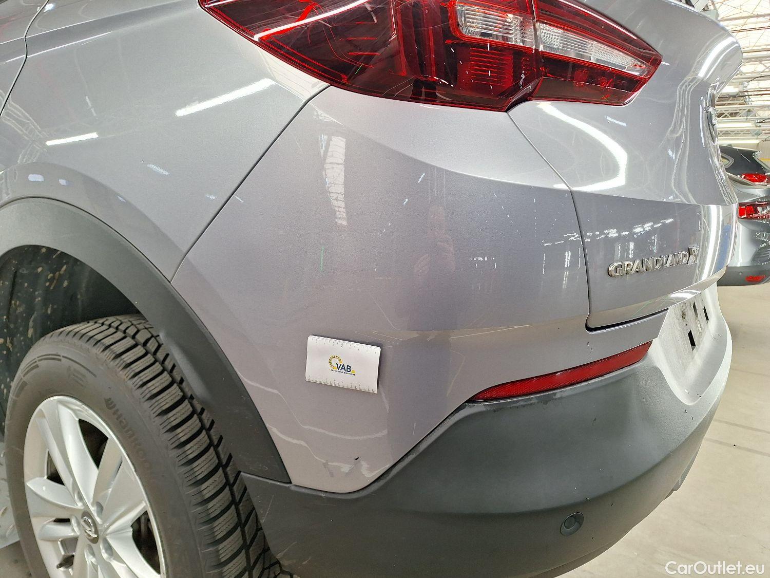  Opel   Grandland X Opel, '17, Opel 1.5 Turbo D D S/S AT8 Edition 5d #23