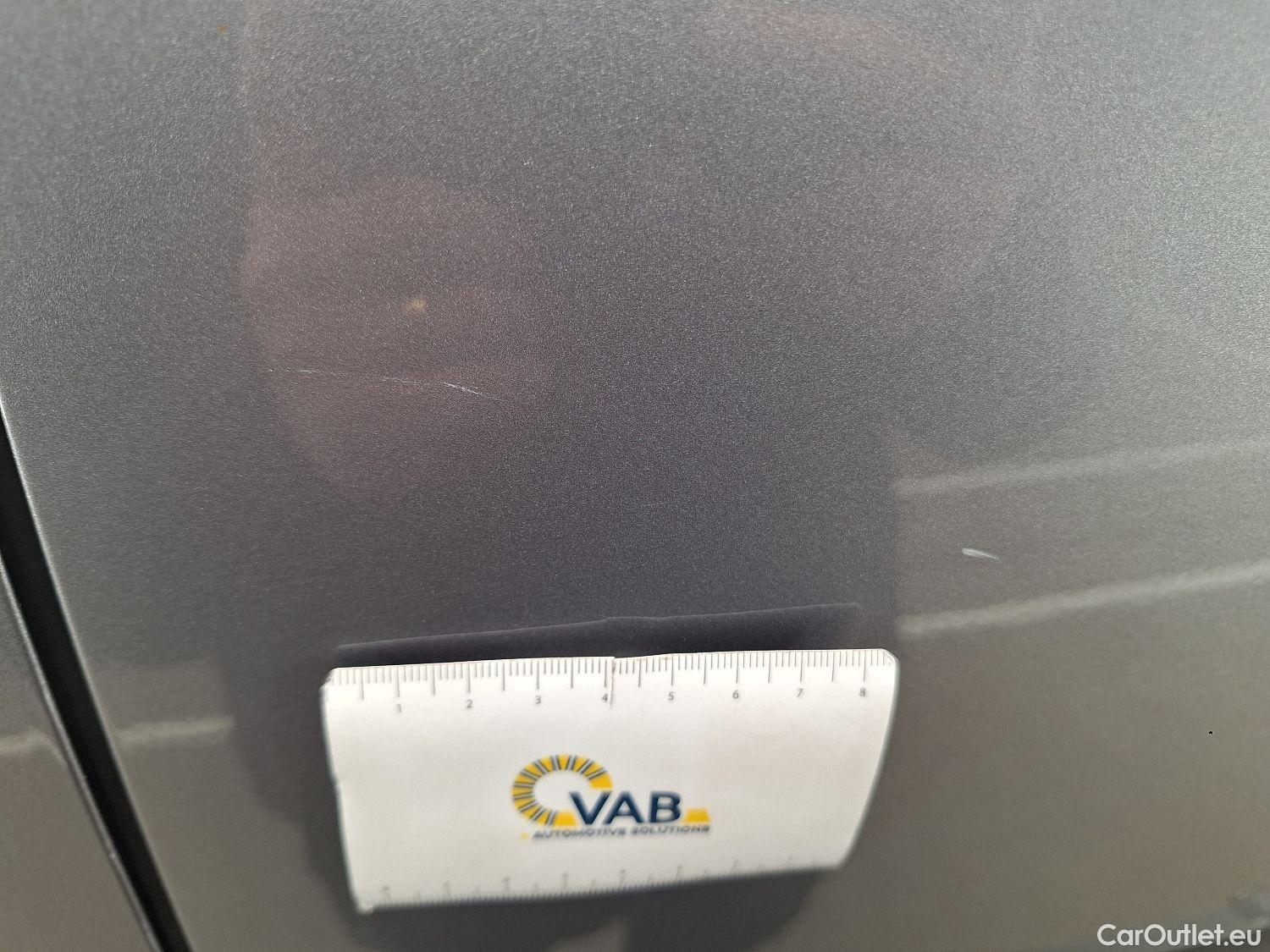  Opel   Grandland X Opel, '17, Opel 1.5 Turbo D D S/S AT8 Edition 5d #34