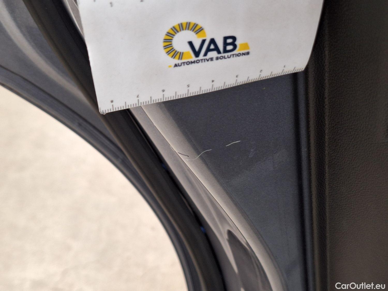  Opel   Grandland X Opel, '17, Opel 1.5 Turbo D D S/S AT8 Edition 5d #54