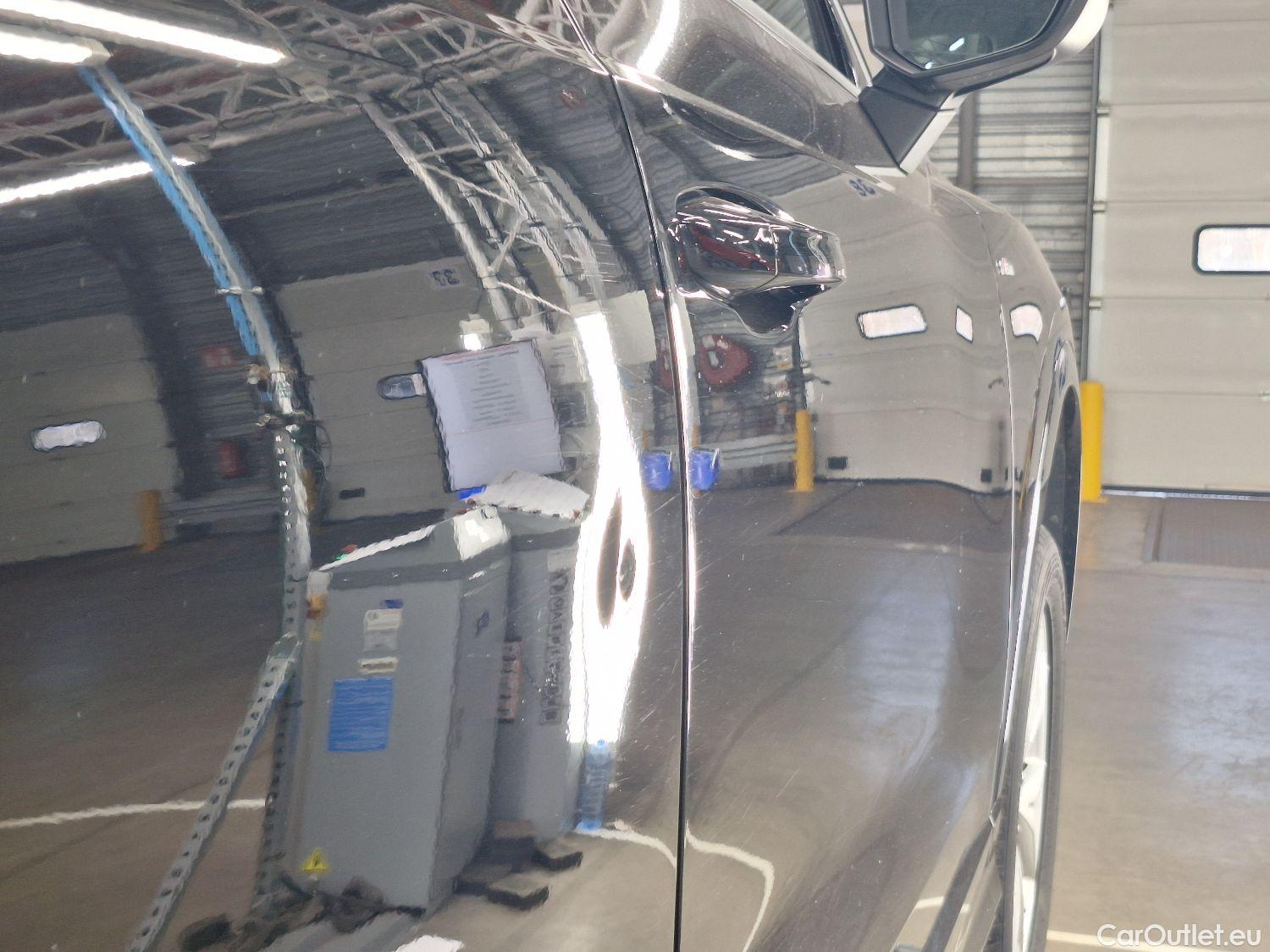  Audi  Q3 Audi,  '18, Audi  35 TDI S tronic S line Business Edition 5d #13