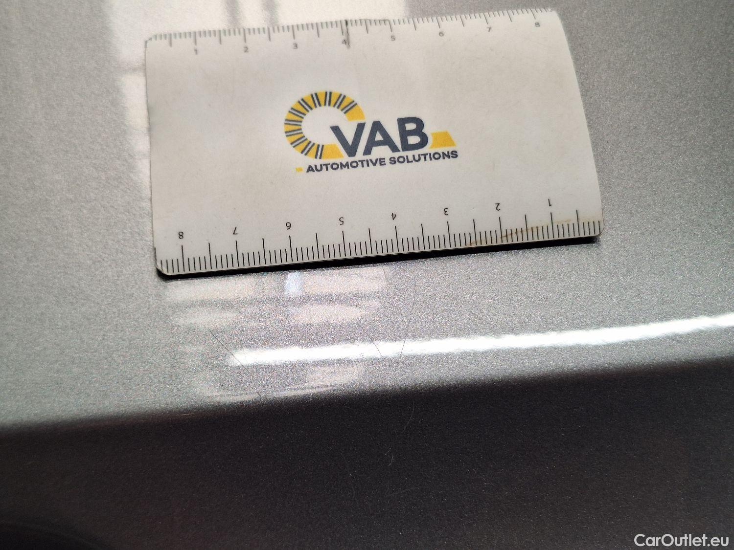  Opel   Grandland X Opel, '17, Opel 1.5 Turbo D D S/S AT8 Edition 5d #39