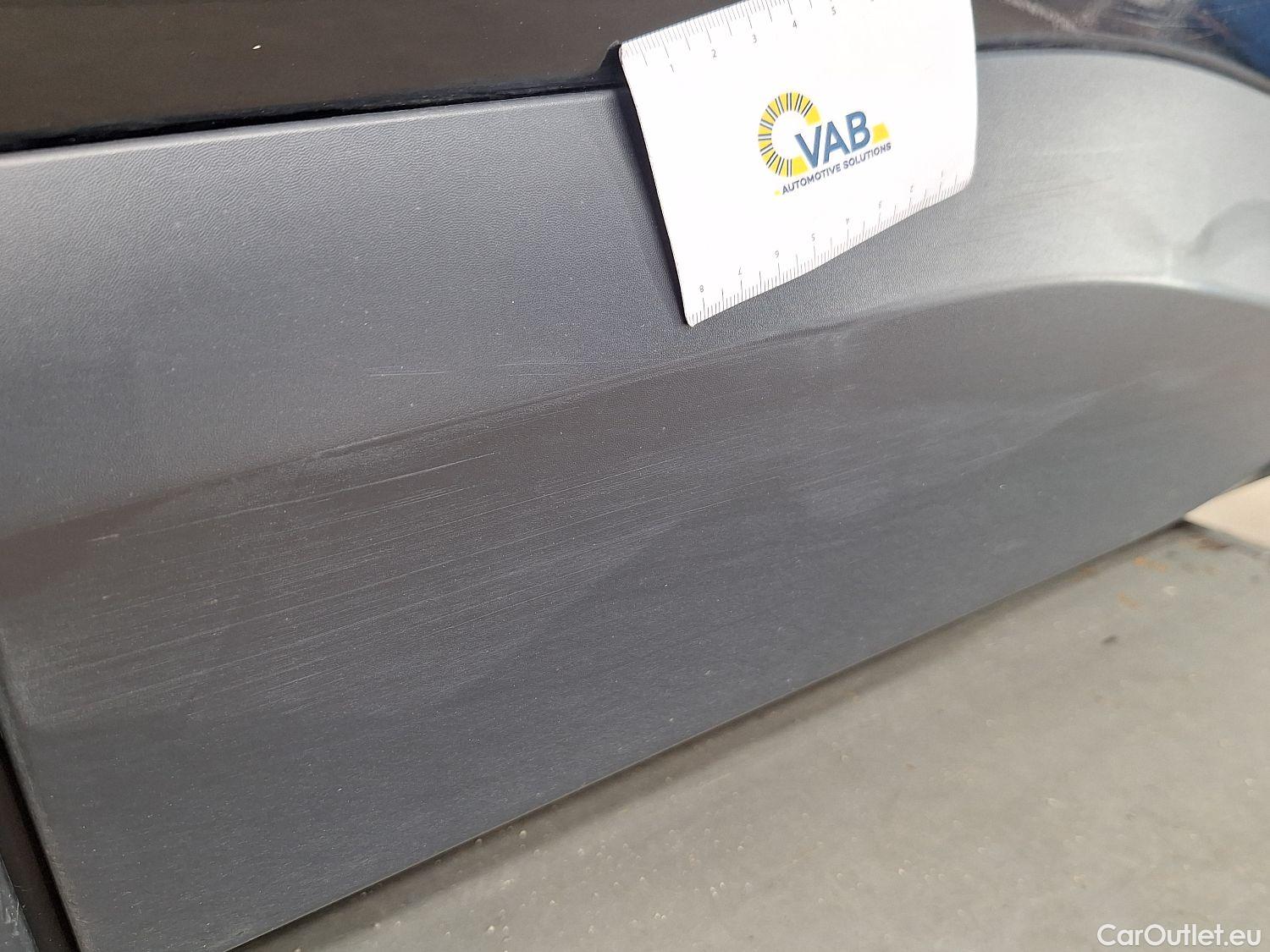  Citroen  C4 Citroën,  '20, Citroën  1.5 BlueHDi 130 S&S EAT8 Business Loung #29