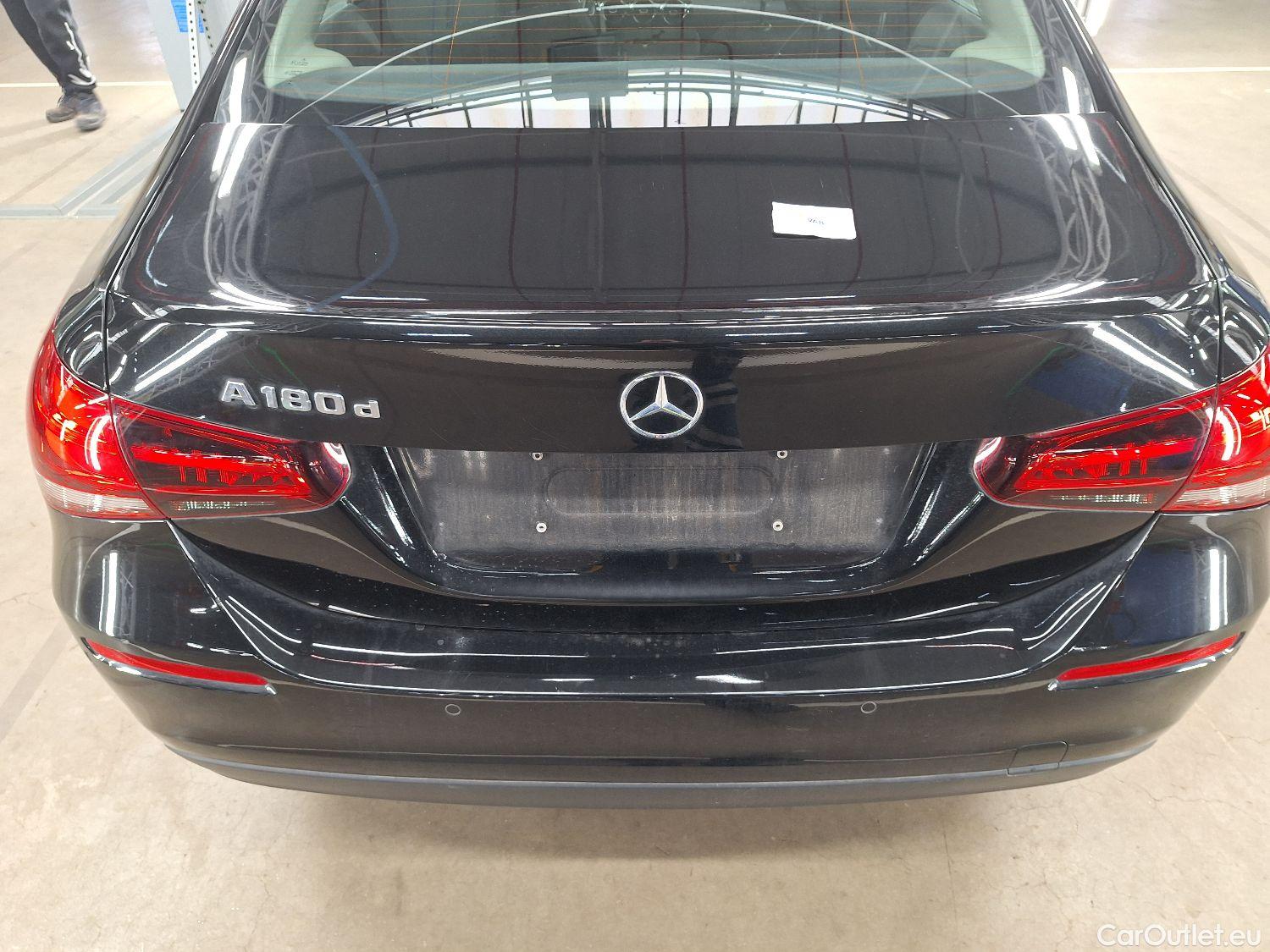  Mercedes  A-Klasse Mercedes, A-Class Berline '18, Mercedes-Benz  Limousine A 180d DCT Busine #9