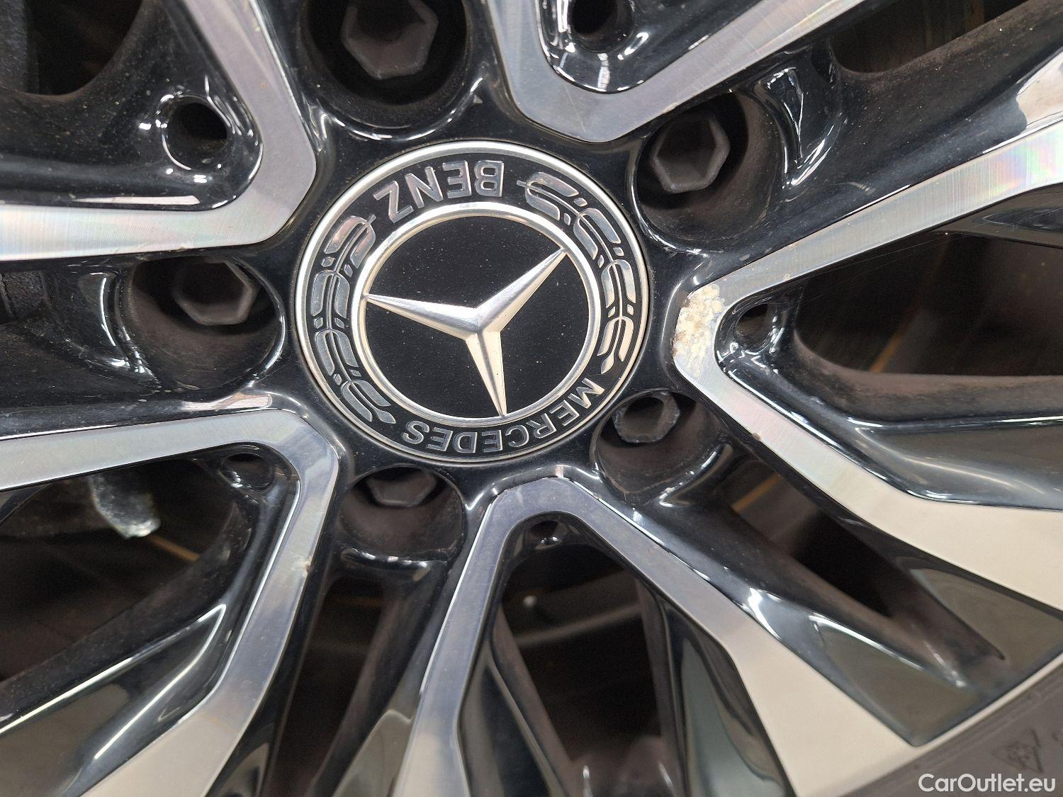  Mercedes  A-Klasse Mercedes, A-Class Berline '18, Mercedes-Benz  Limousine A 180d DCT Busine #23