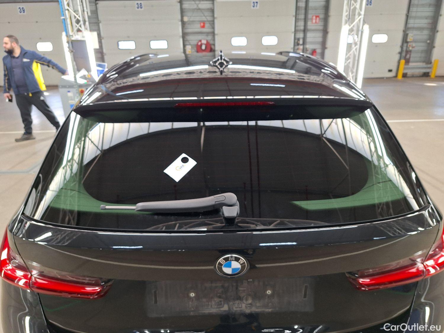  Bmw  Serie 3 BMW, 3-serie Touring '18, BMW 3 Reeks Touring 318dA (110 kW) 5d #26