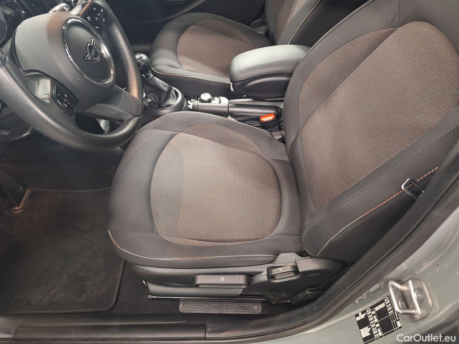  Mini  Cooper MINI, Mini 5d '14, Mini 5 door One 5d #29