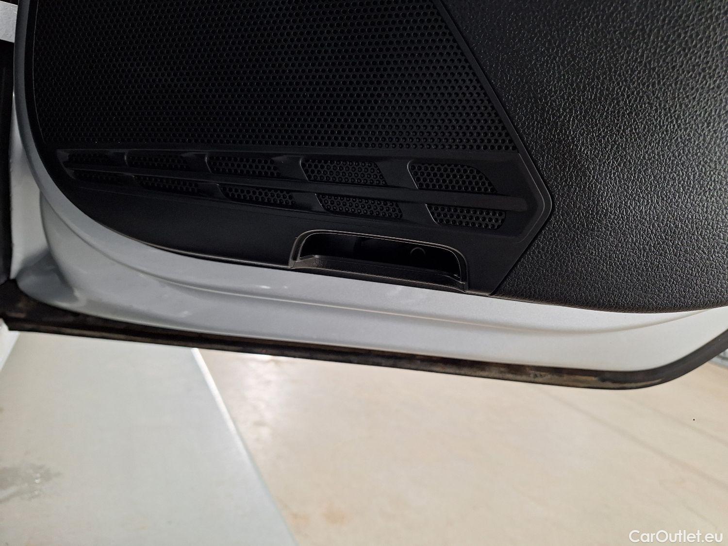  Volkswagen  Golf  VW, VII FL'16, Volkswagen VII 1.5 TSi BlueMotion Comfortline #44