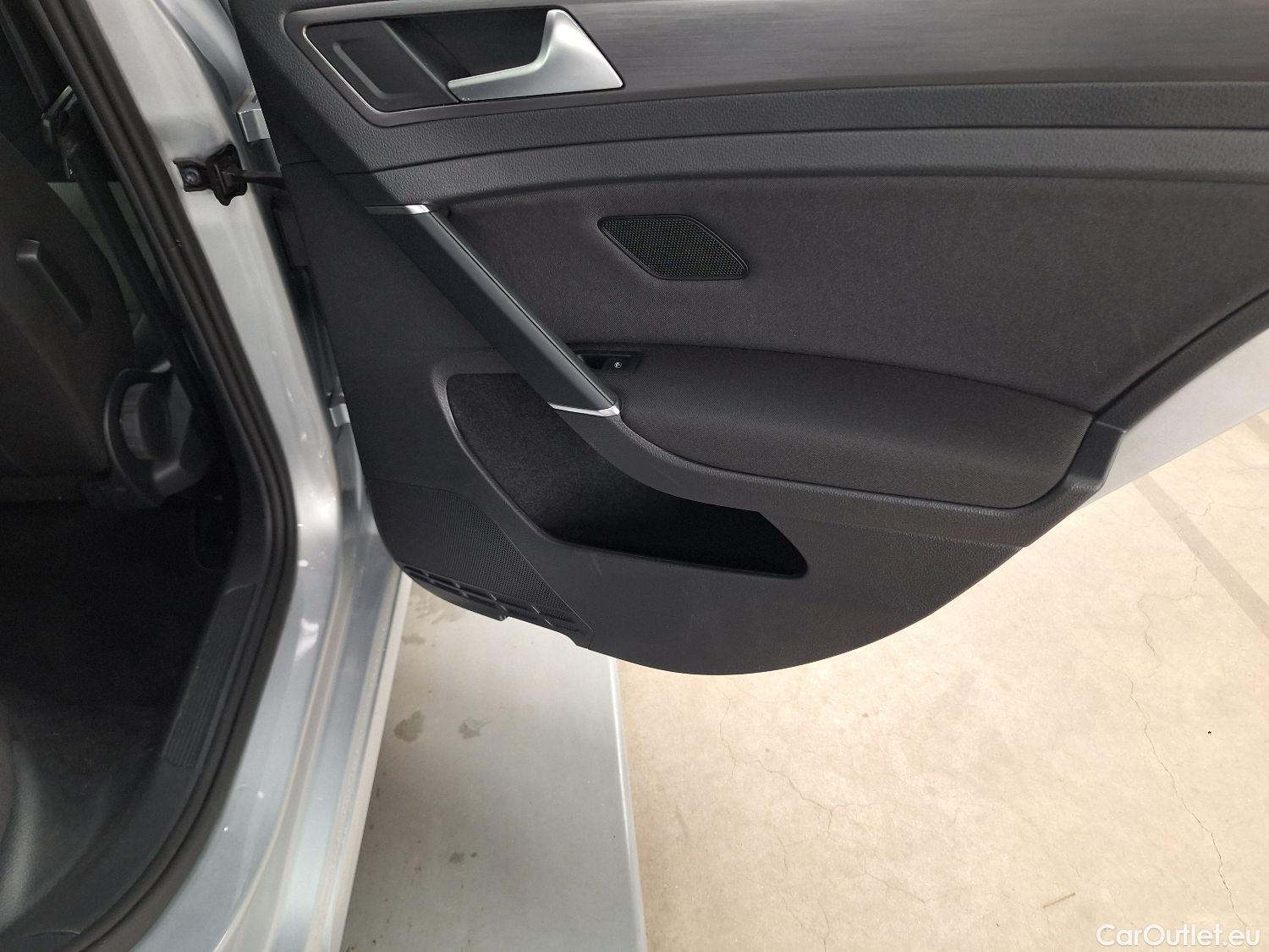  Volkswagen  Golf  VW, VII FL'16, Volkswagen VII 1.5 TSi BlueMotion Comfortline #43