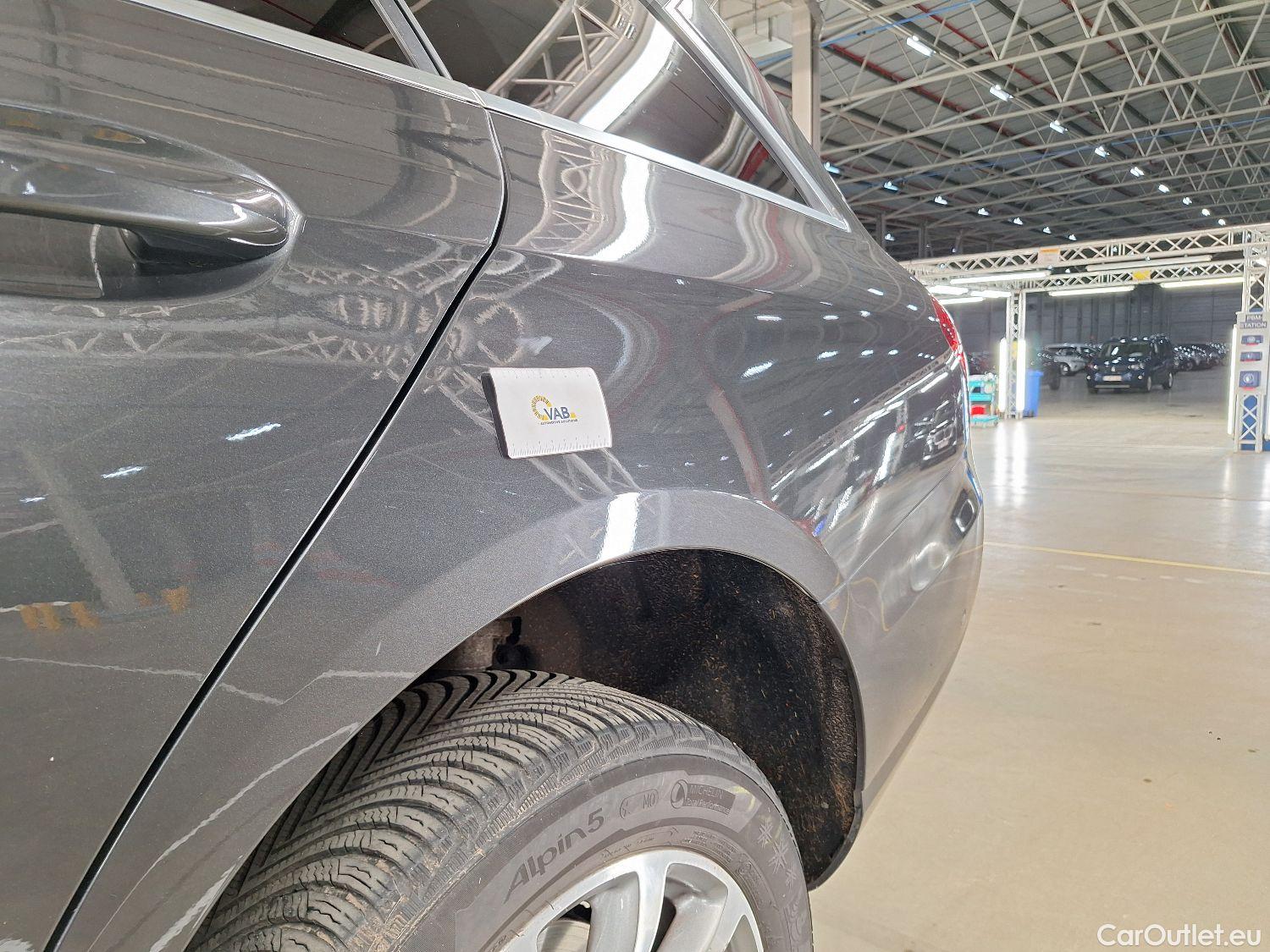  Mercedes  E-Klasse Mercedes, E-Class Break FL'20, Mercedes-Benz  Break E 200d Business Solut #31