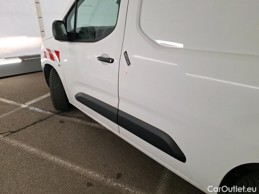  Citroen  Berlingo  Fourgon Worker M 1000 1.2 PureTech 130CV BVA8 E6d #1