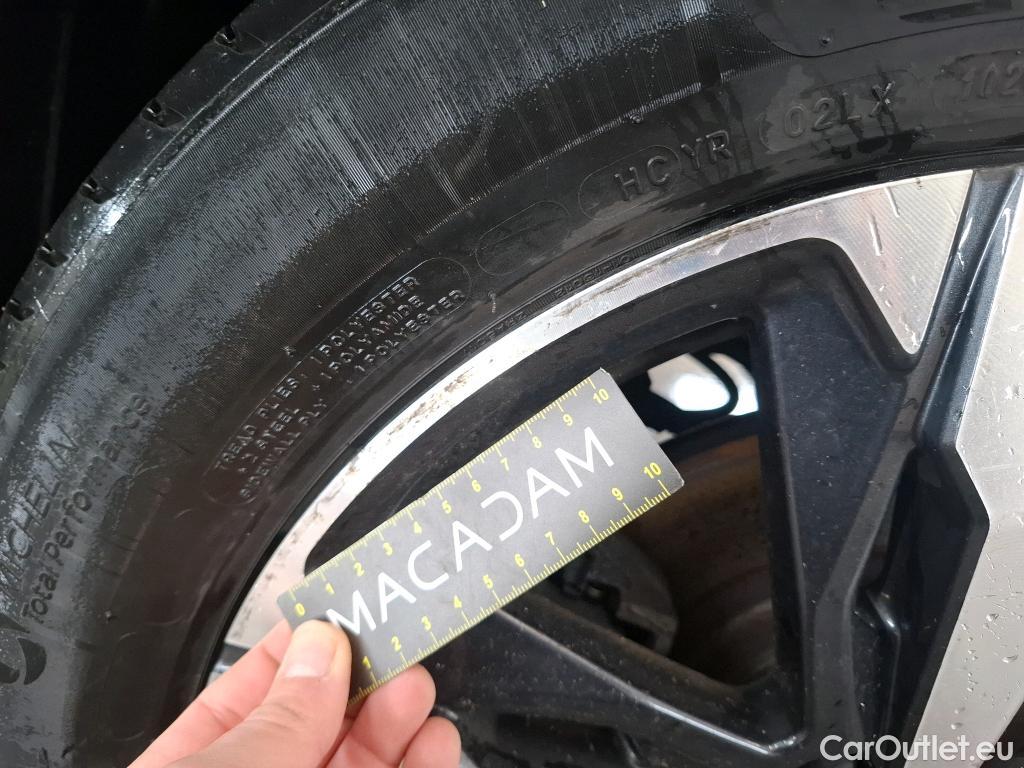  Peugeot  5008  Crossway 1.2 PureTech 130CV BVM6 E6d #12