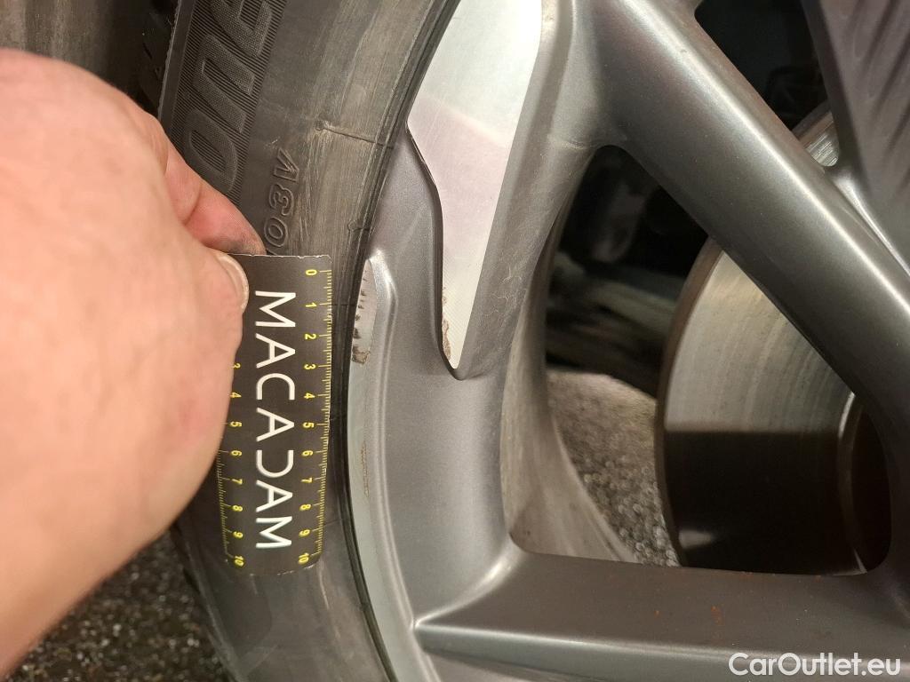  DS  DS7 DS DS 7 Crossback / 2017 / 5P / SUV E-TENSE 225 Business #16