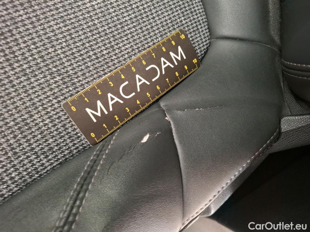  Peugeot  3008  Allure Business 1.2 PureTech 130CV BVA8 E6d #2