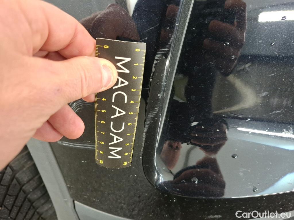  Volkswagen  Tiguan VOLKSWAGEN  / 2023 / 5P / SUV 2.0 TDI 150 DSG7 LIFE PLUS #3