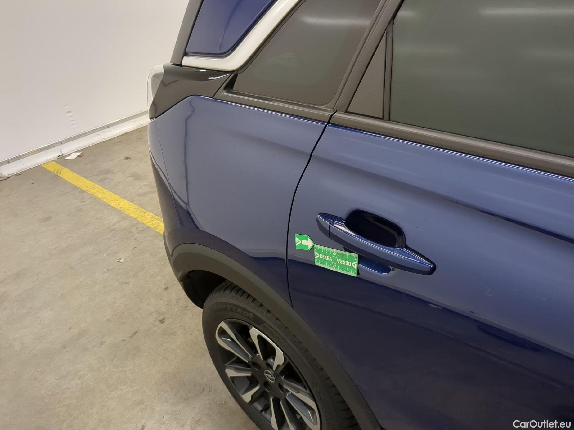  Opel  Crossland  X Business Elegance 1.2 Turbo 130CV BVA6 E6d #20