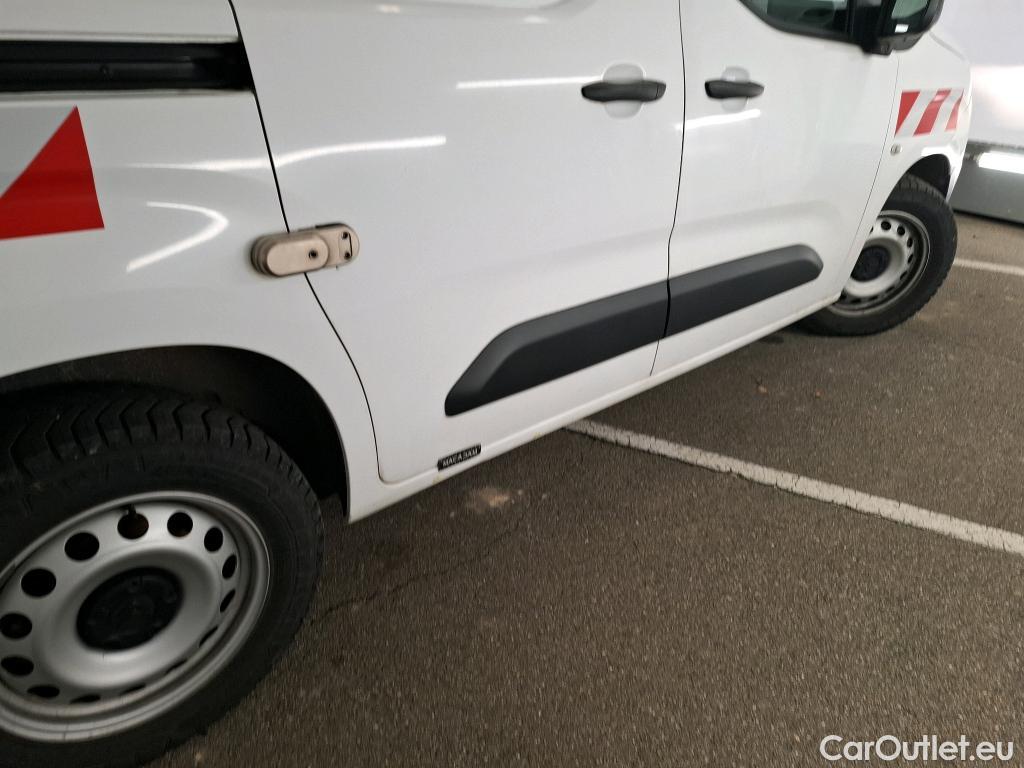  Citroen  Berlingo  Fourgon Worker M 1000 1.2 PureTech 130CV BVA8 E6d #5