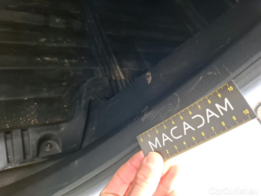  Citroen  C3  Société Feel 1.5 BlueHDI 100CV BVM5 E6dT #6